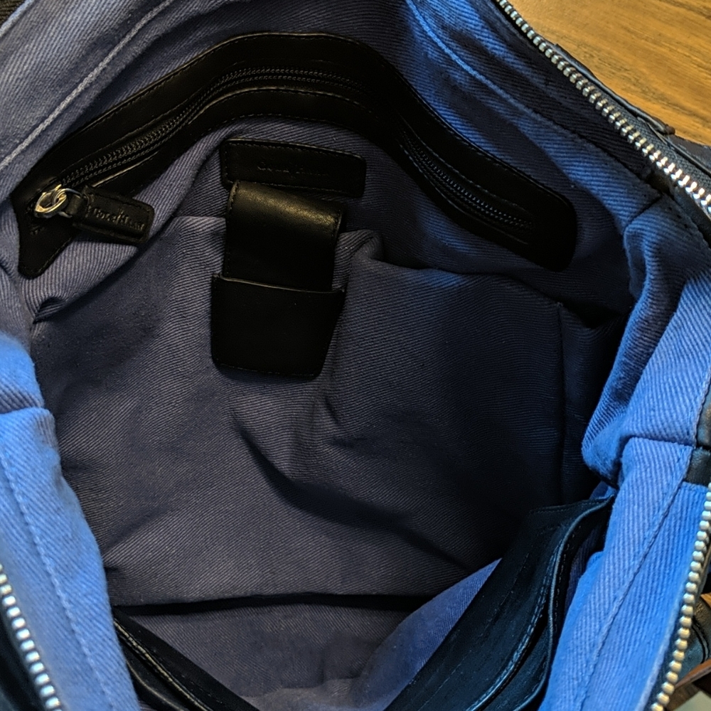 Cole Haan Black Leather Laptop Bag with Shoulder Strap - Picture 5 of 15